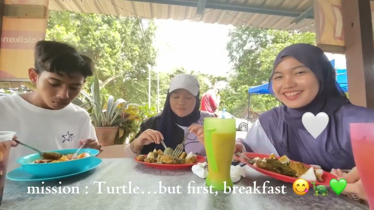 GROUP PROJECT : TURTLE CONVERSATION AND INFORMATION CENTRE MALACCA. HTT451 PRINCIPLE OF TOURISM
