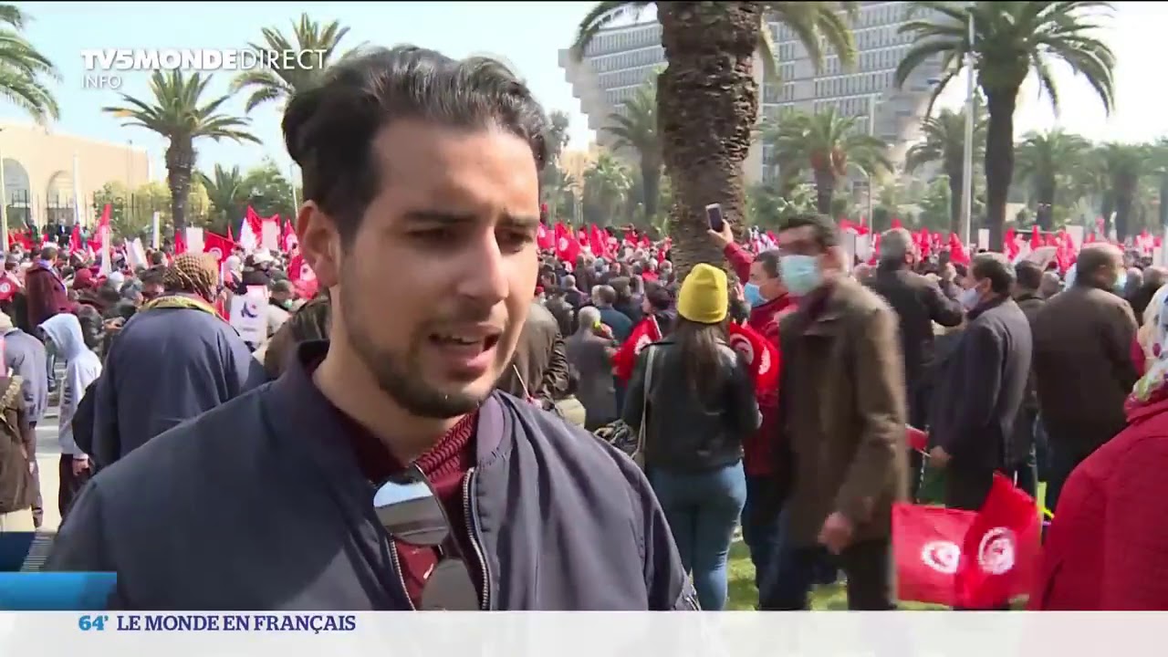 Tunisie : manifestation d'Ennahdha en temps de crise politique