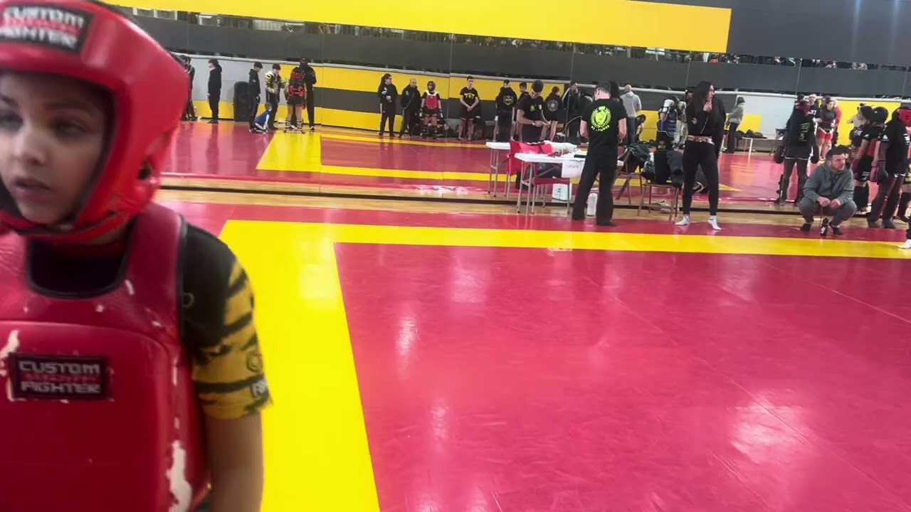 Ciudad deportiva de Blanes segundo combate de Mohamed Amine 