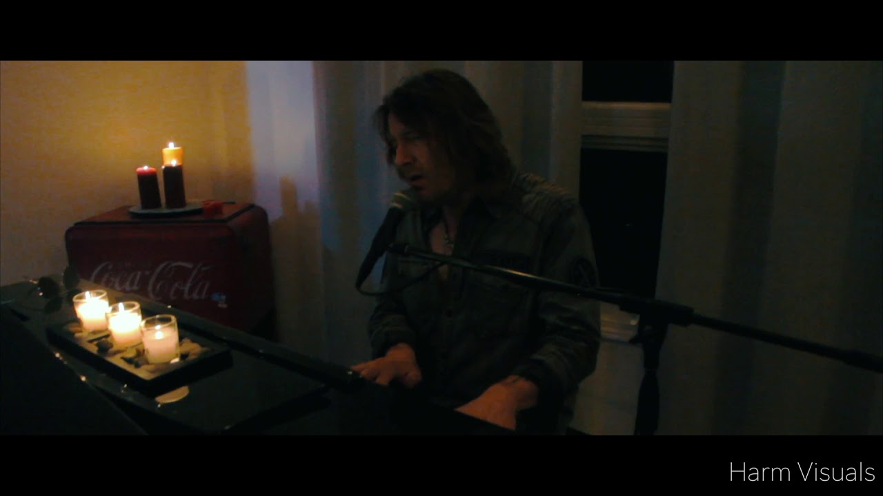 Donnie Vie - Bridge Over Troubled Water