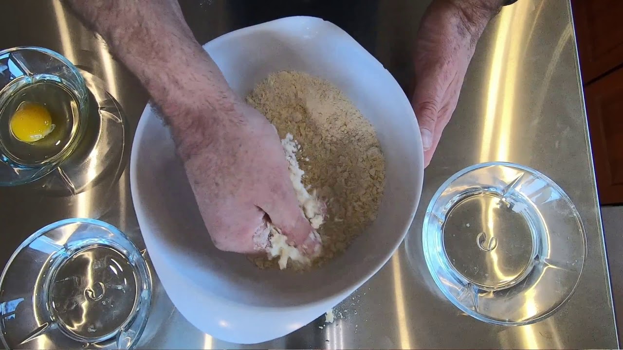 Sådan laver du linsedej/mørdej