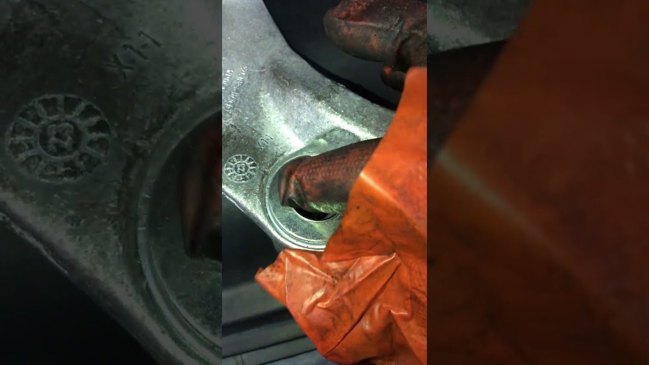 How Replace belt tensioner 2006 Honda Civic 1.8￼