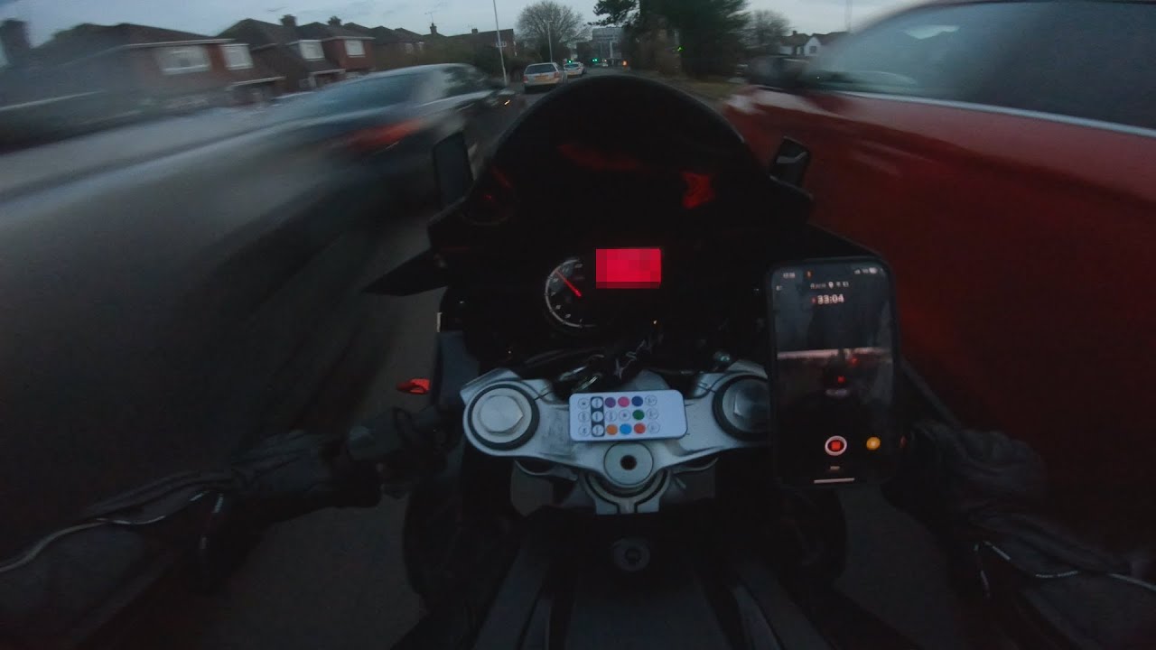 Aprilia RS4 125 Terrorizing Local Villages