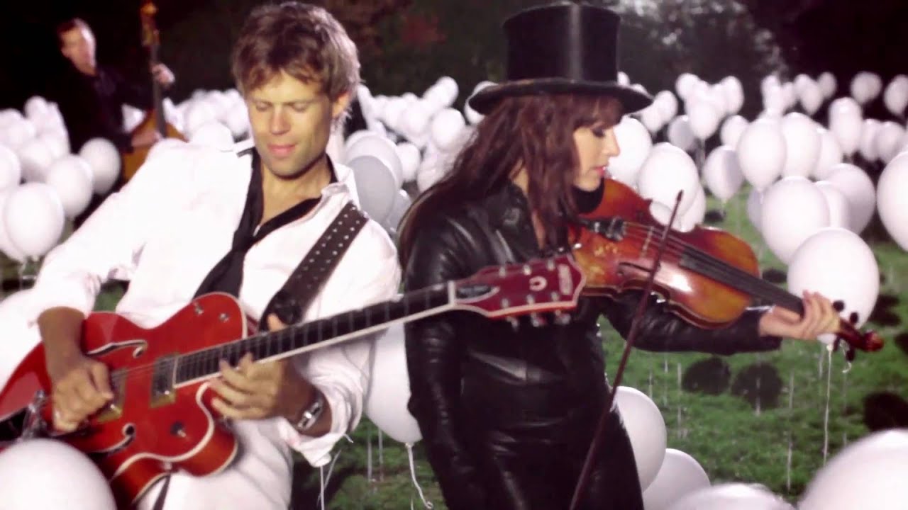 3JS en Ellen Ten Damme - Wat Is Dromen [videoclip] VOLENDAM MUSIC