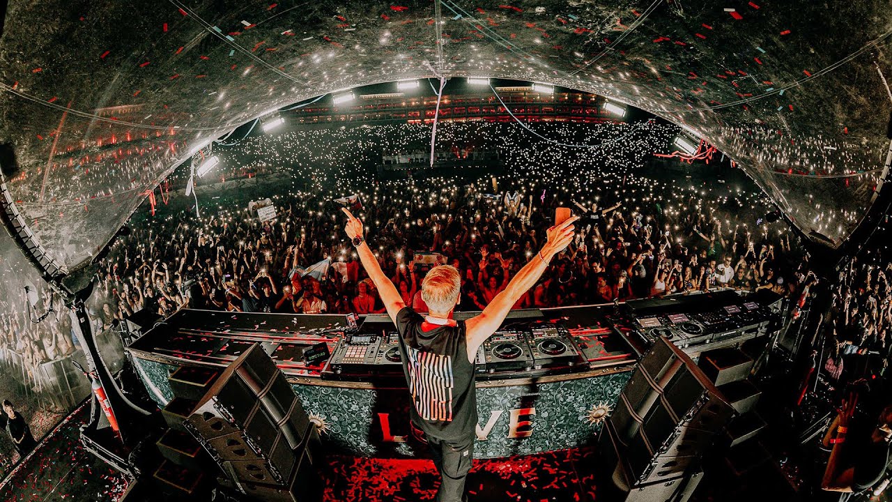 Armin van Buuren live at Tomorrowland 2025 (Mainstage, Weekend 2)
