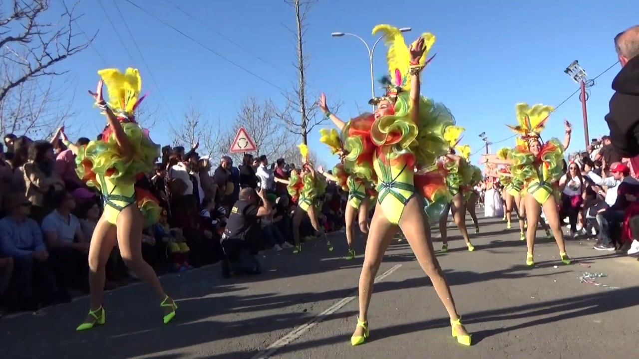 Barulhentas @ Carnaval de Ovar 2020 | Desfile Domingo | Zona Bancada | Grupo Passerele