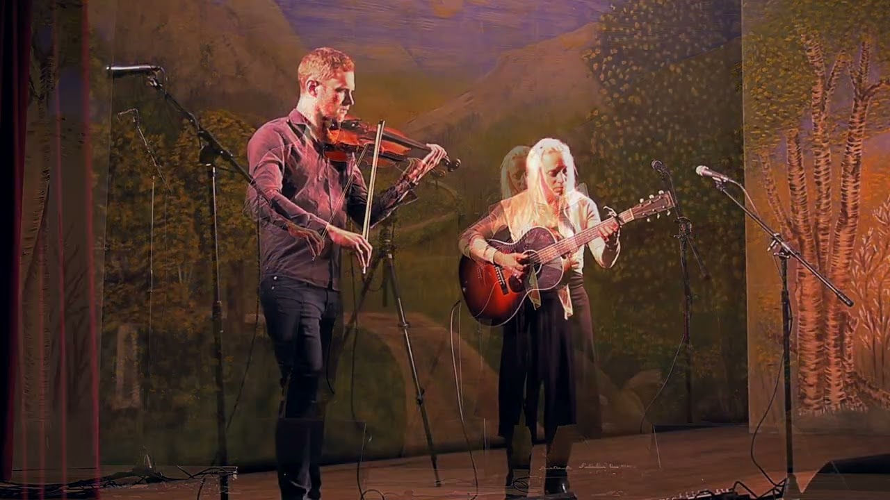 ANYA HINKLE & ANDREW FINN MAGILL - 