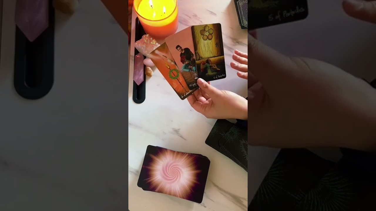 &iquest;Conocer&eacute; a alguien especial?#amortarot #lecturadetarot #shortsvideo