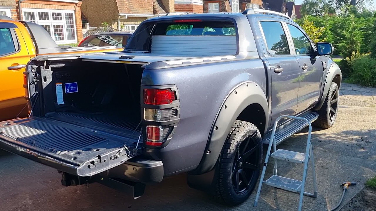 Ford Ranger Mountain Top Roller Cover Drain Tube Blockage, leave a like please.