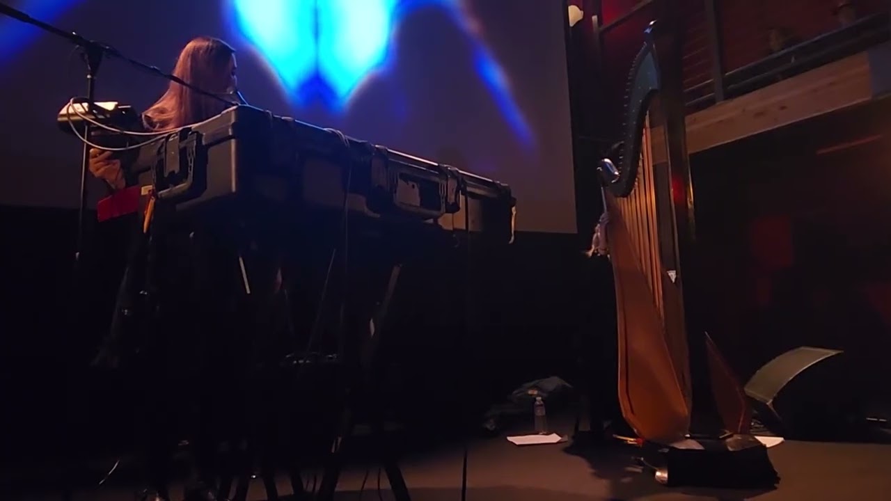 Julianna Barwick & Mary Lattimore - 