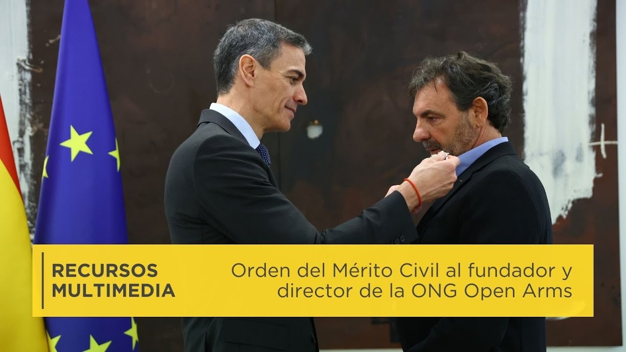 Orden del M&eacute;rito Civil al fundador y director de la ONG Open Arms | Recursos multimedia