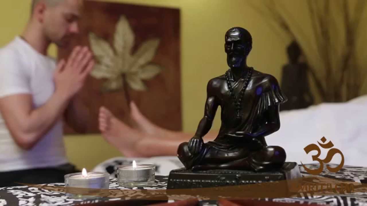 THAI FOOT MASSAGE - MASSAGGIO PLANTARE THAILANDESE