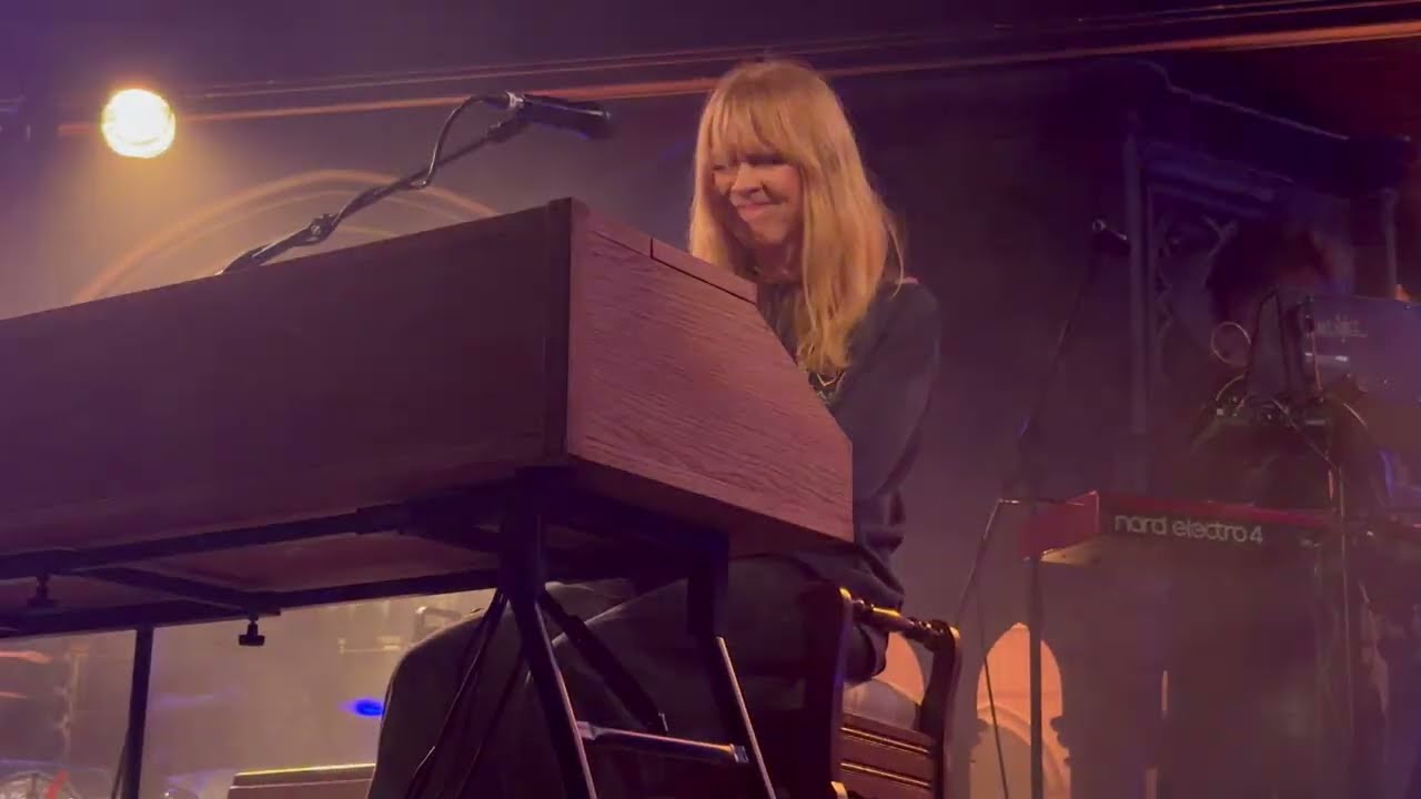 Lucy Rose - Interlude/Could You Help Me LIVE 04/02/26 Union Chapel London 4K