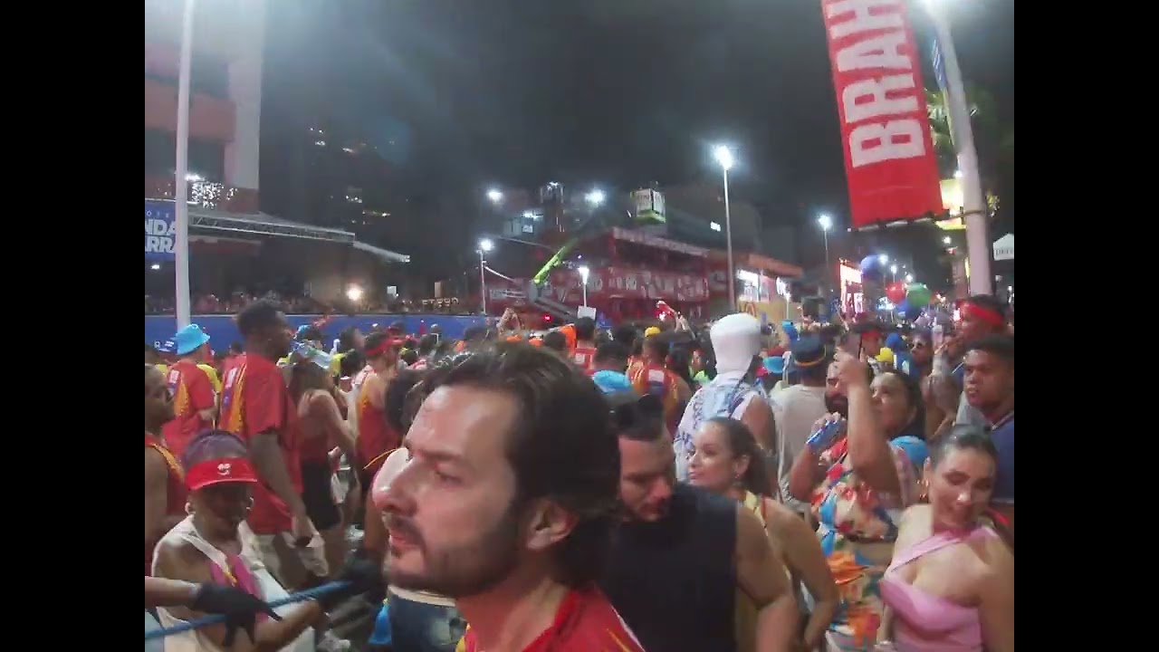Durval Asa Lelys - Descer embalando -  Domingo - Bloco Me abraça 2025
