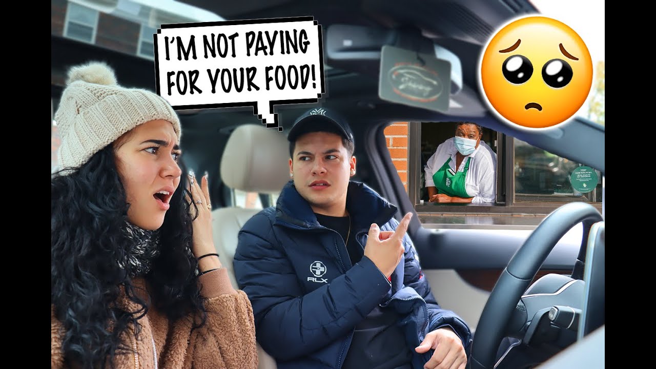 НЕ ПЛАЧУ ЗА ЕДУ МОЕЙ ДЕВУШКИ, ЧТОБЫ ПОСМОТРЕТЬ НА ЕДУ!! *ОНА ОТКРЫЛАСЬ*