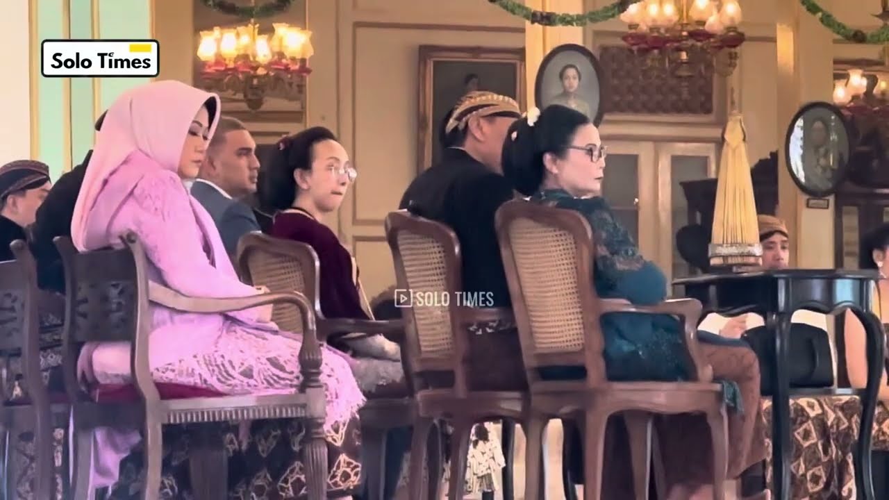 Menteri2 Prabowo Terkesima Lihat Tarian Bedhaya Anglir Mendung Pura Mangkuregaran