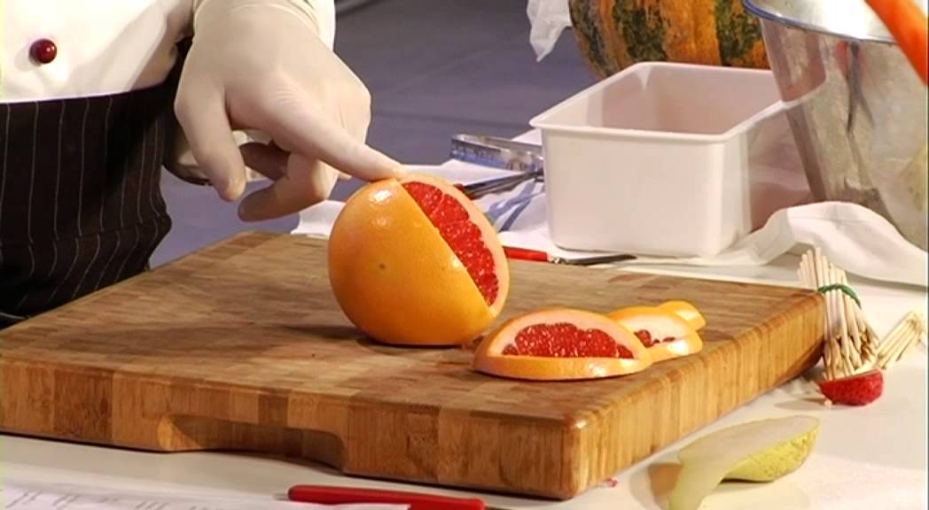 Claudio Menconi - Giochi di frutta - Centro casalinghi dal Toscano