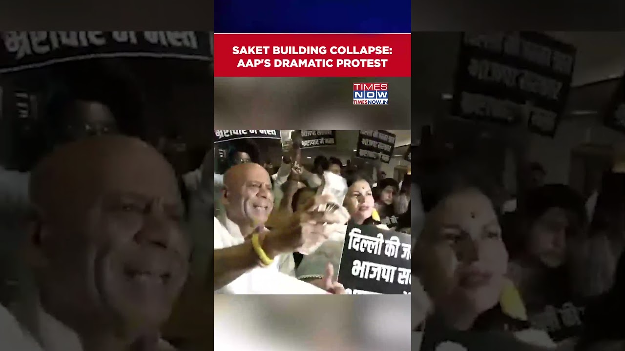 Saket Building Collapse: AAP Councillor's Massive Protest In Delhi, Demand Strict Action #shorts