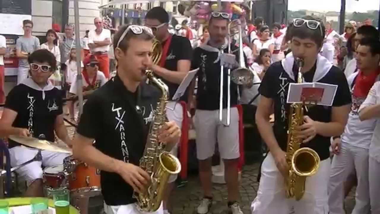 La Txaranga Paris aux Fêtes de Bayonne 2014 