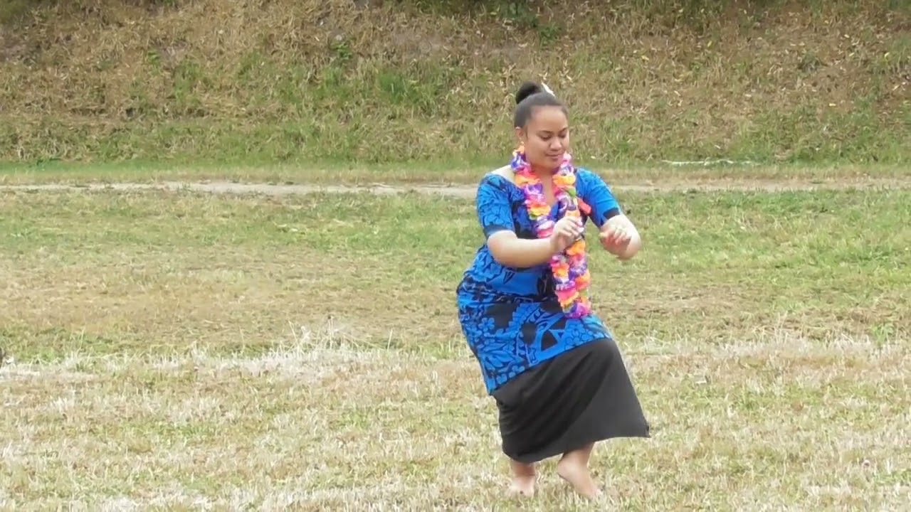 SIVA FAALEAGAGA SALALAU LE TALA UA LATA MAI LE TA'ITA'I