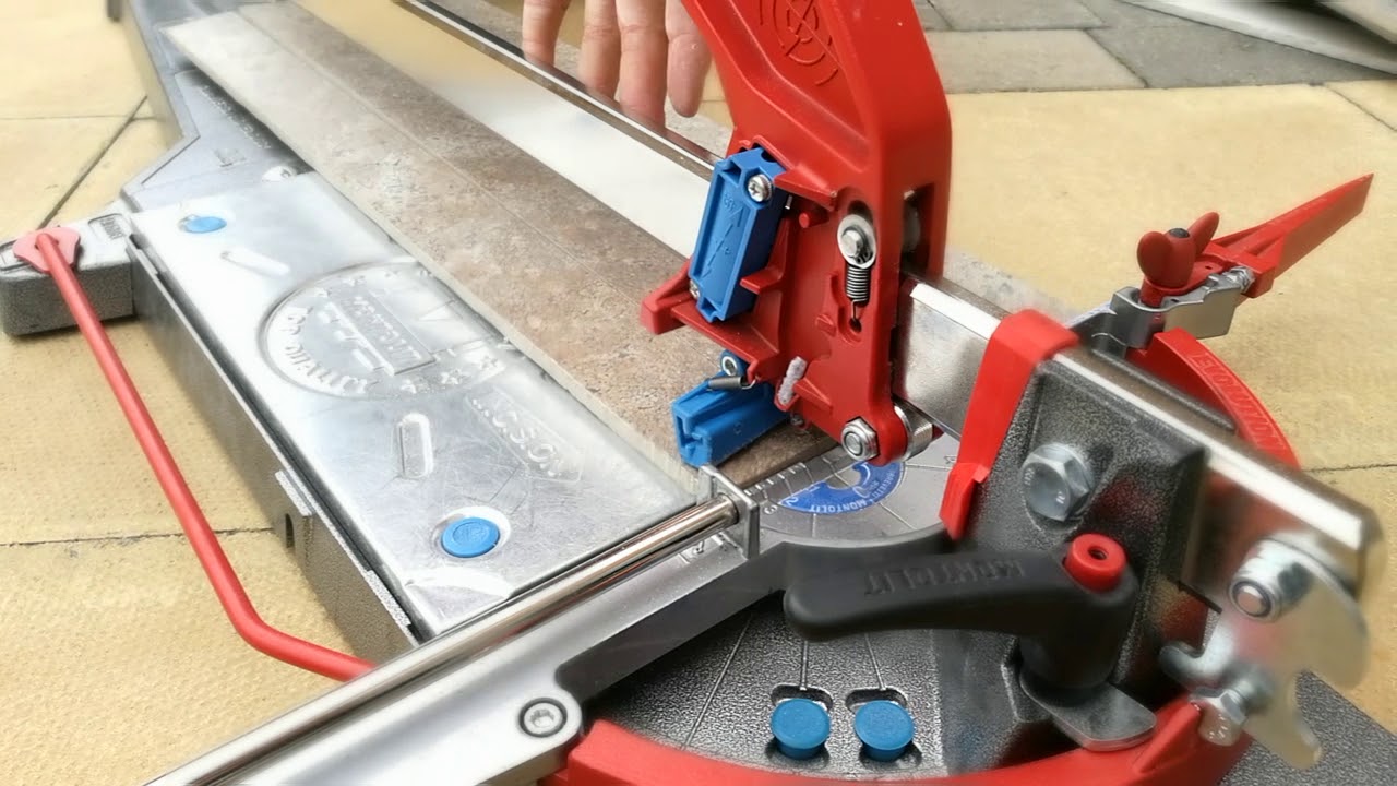 How to cut small stripes from a textured porcelain tile with montolit manual tile cutter