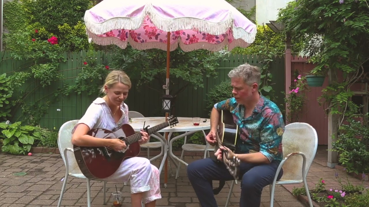 Josh Ritter & Aoife O'Donovan - Strong Swimmer (Live Backyard Session)