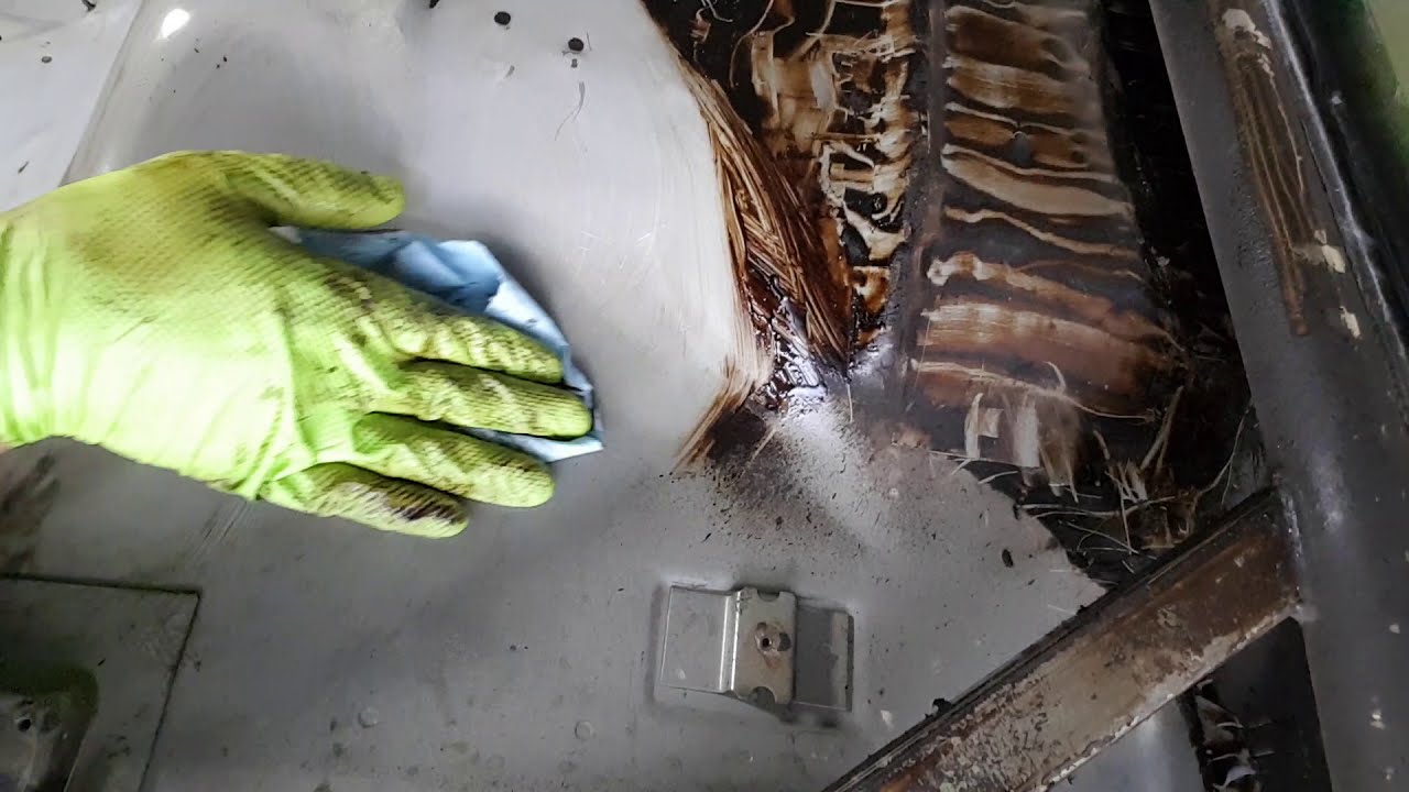 Remove rubberized undercoating without damaging the original paint