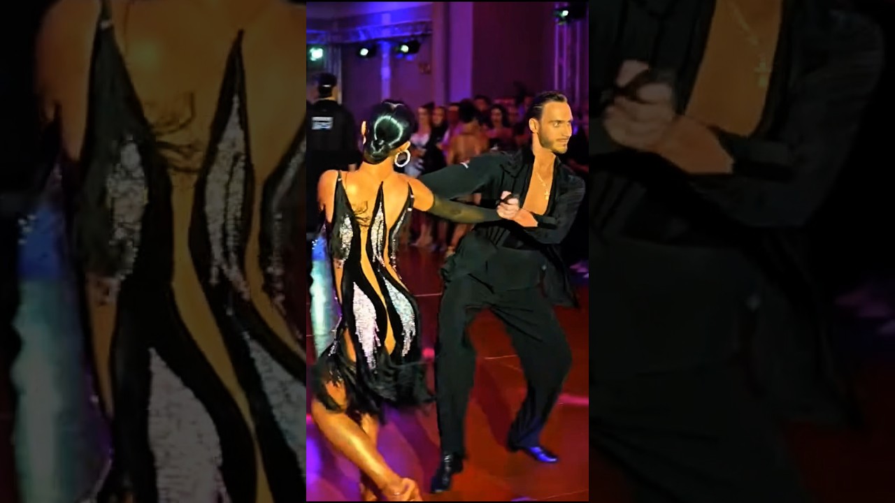 Vintage Dance Groove 🎵 #oldsong #dancevideo #oldies #lat #retro #shorts #viral