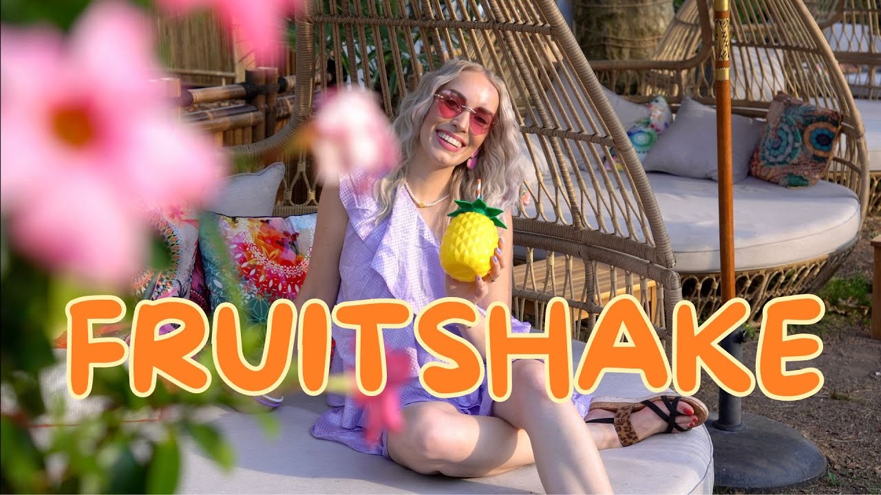 LaLaLoes - Fruitshake (Official Video)