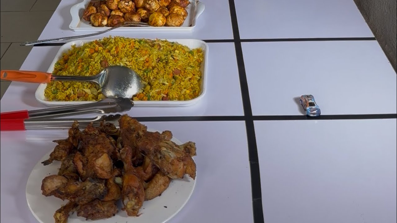 THE FUNNIEST, INTERESTING & VERY ENTERTAINING TAKE A DRIVE 🚗 TO YOUR FAVORITE FOOD RESTAURANTS.