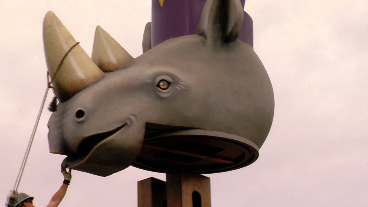 PNC Festival of Lights Nutcracker Topped - Cincinnati Zoo