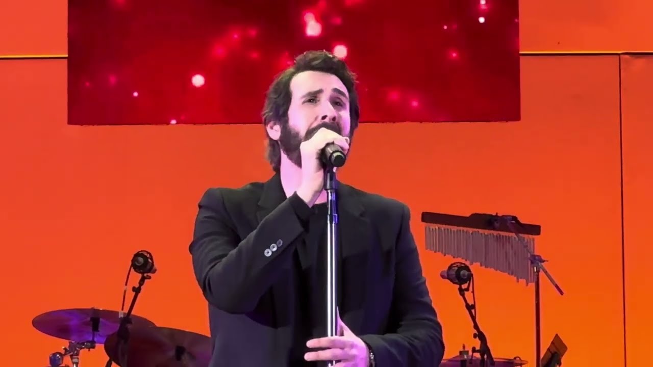 Josh Groban 