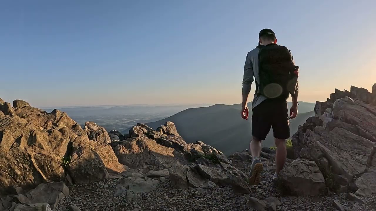 Hiking Hawksbill Summit | Breathtaking Views from Shenandoah&rsquo;s Highest Peak