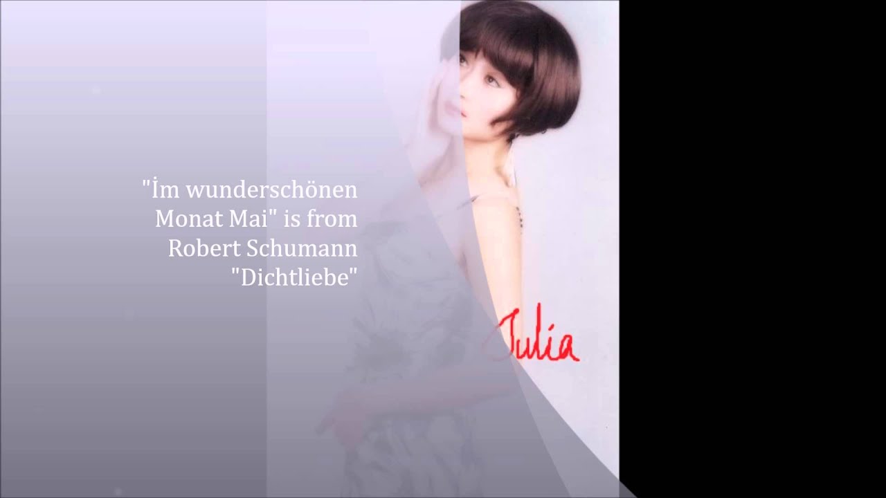 Julia Zhu Belgian soprano sings 