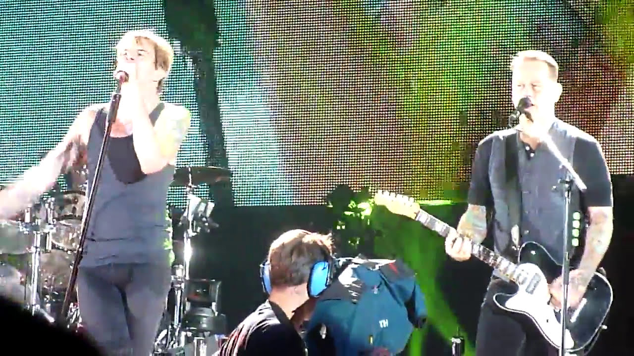 Die Toten Hosen - Das Mädchen aus Rottweil - Letzigrund Stadion - Zürich (15/08/15)