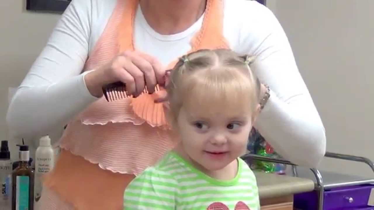Triple Ponytail Hairstyle That Lasts All Day