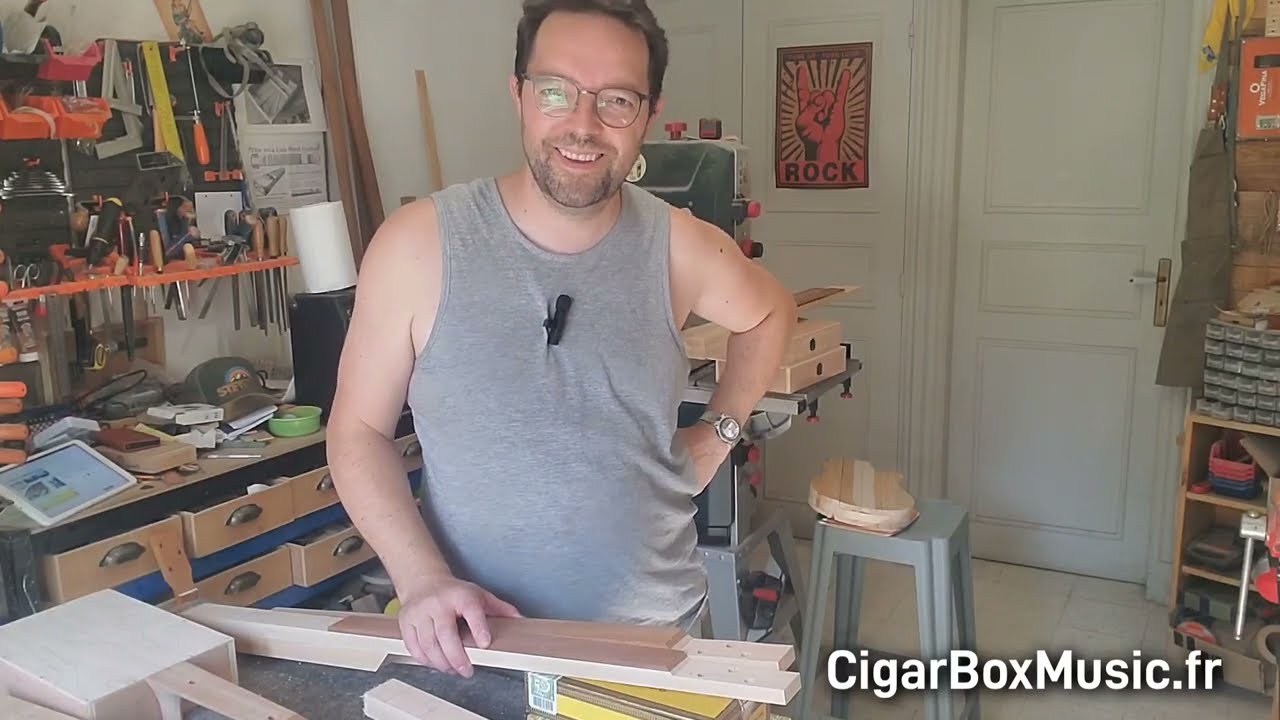 Cigar Box Guitars en cours de fabrication à l'atelier CigarBoxMusic.fr #cbg #cigarboxguitar