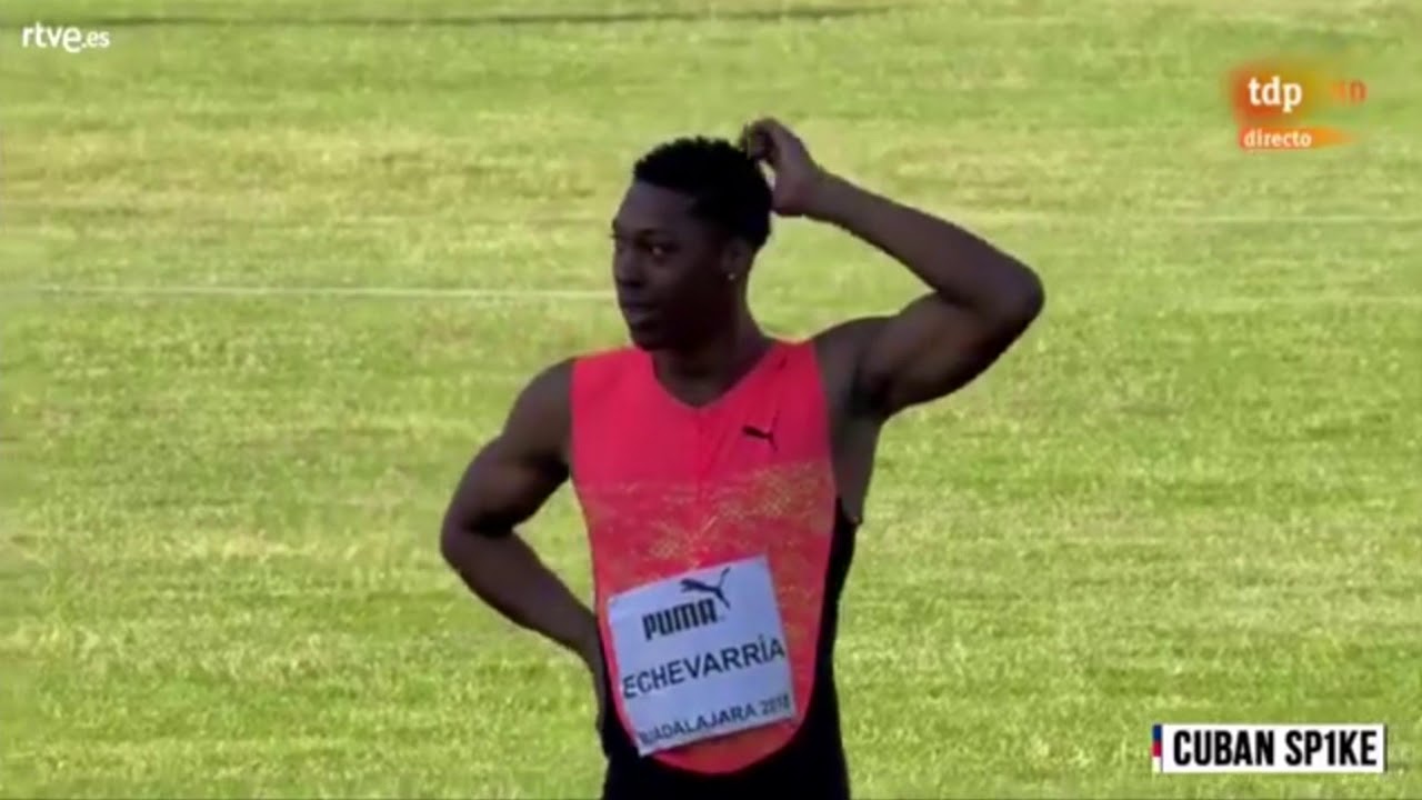 Echevarría salta 8,37 en Guadalajara