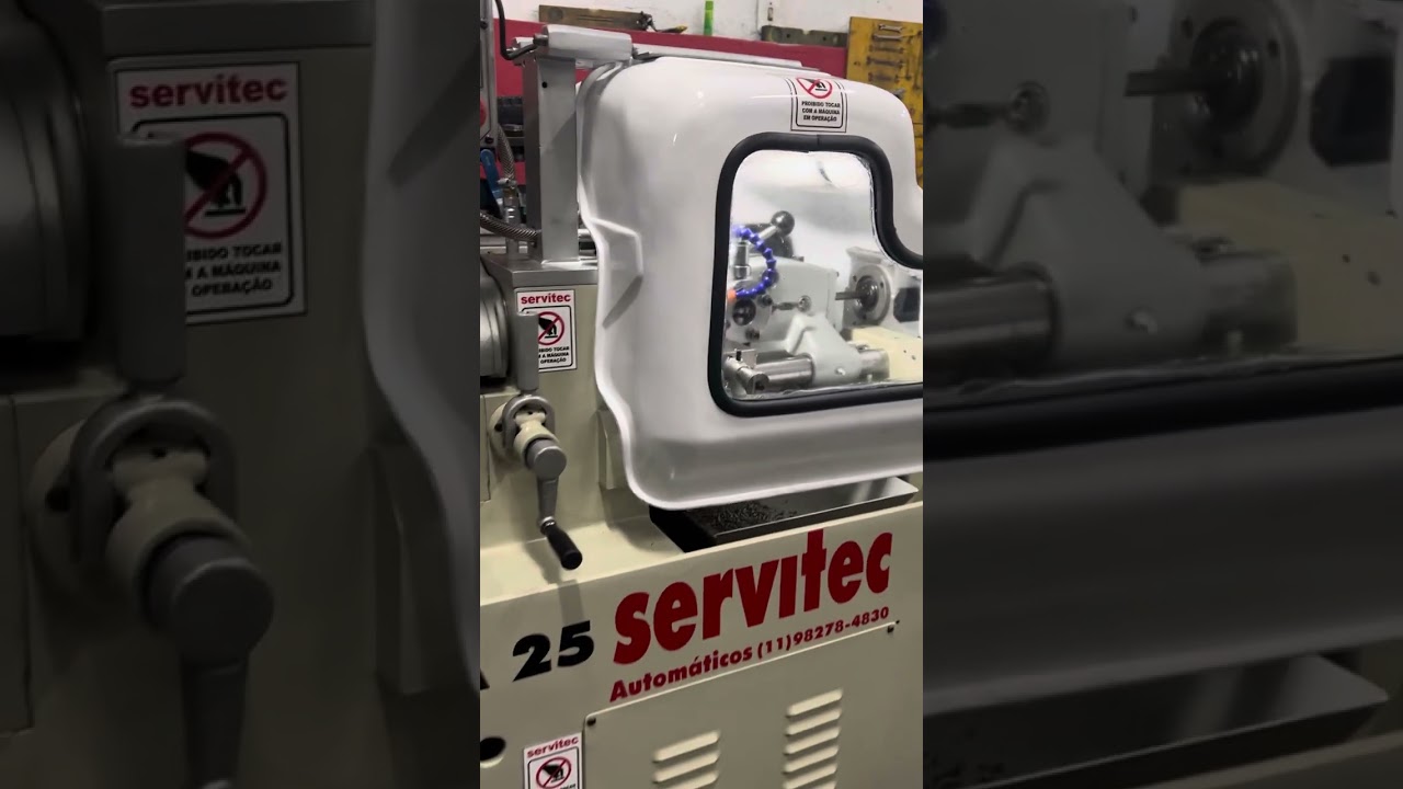 Torno automático A25 com Fresador e revólver estrela