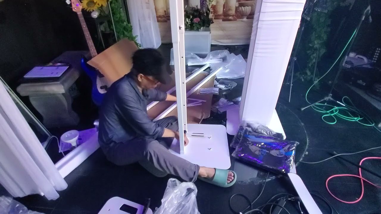 (2) Rockville RTP32W Totem Moving Head Light Stand+Black+White Scrims+Carry Bags 