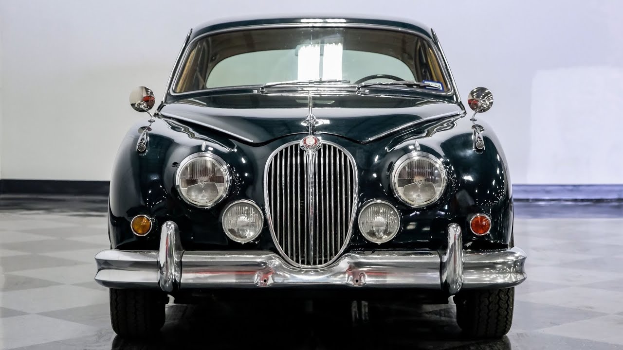Jaguar Mk2 3.8L | Legendary Performance Luxury Saloon #jaguar #legendary 
