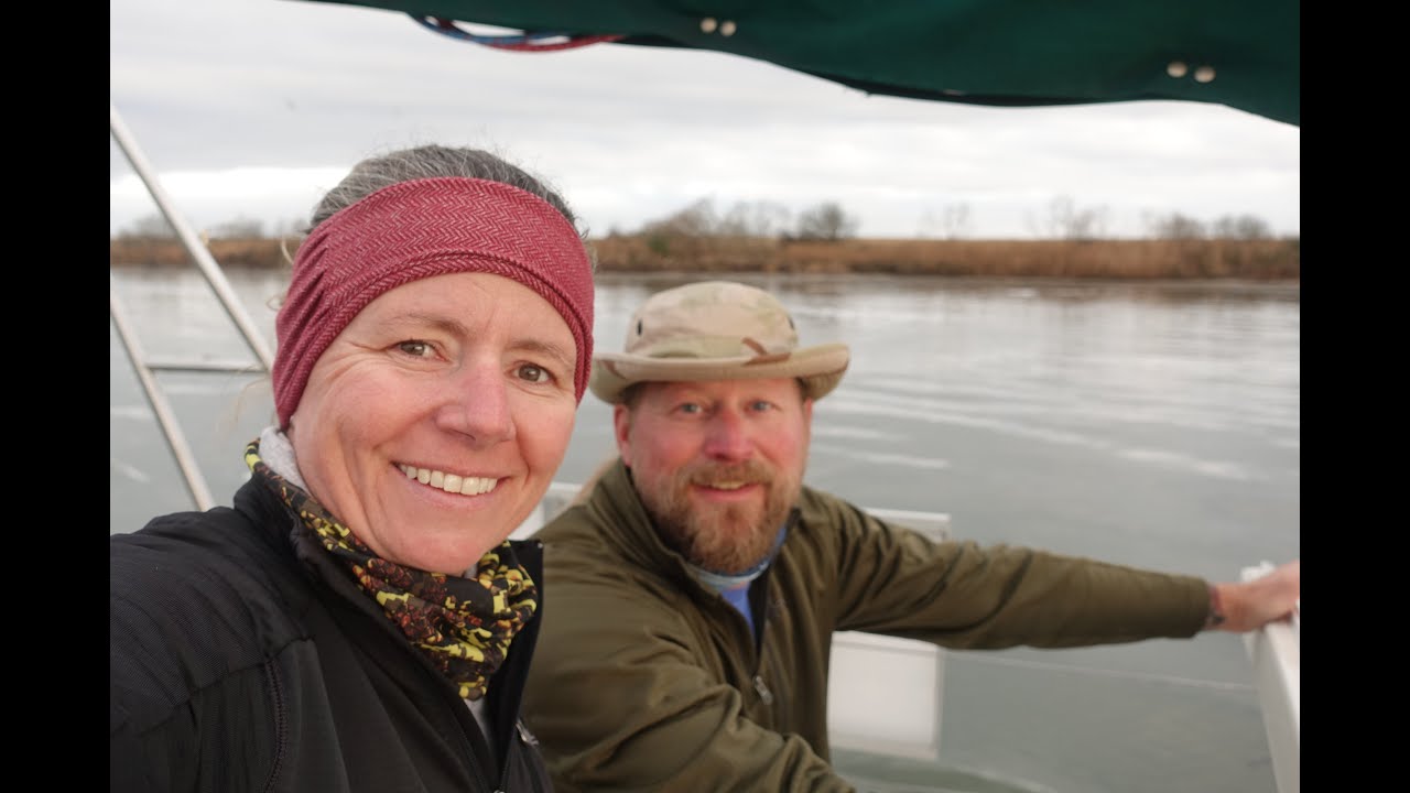 Becuz Wecan Intracoastal Waterway (ICW) Pt II - Kemah, Galveston and First Night on Anchor