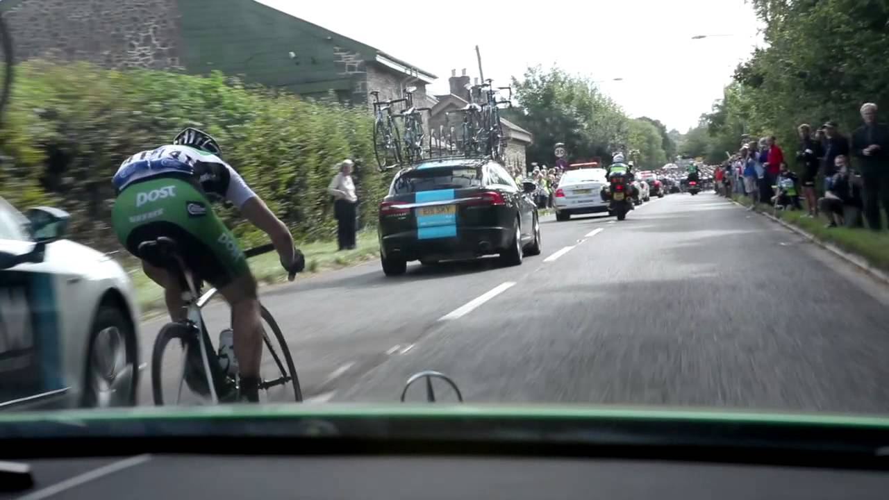 Sam Bennett's Impressive Bike Handling Skills! - Tour of Britain Stage 6