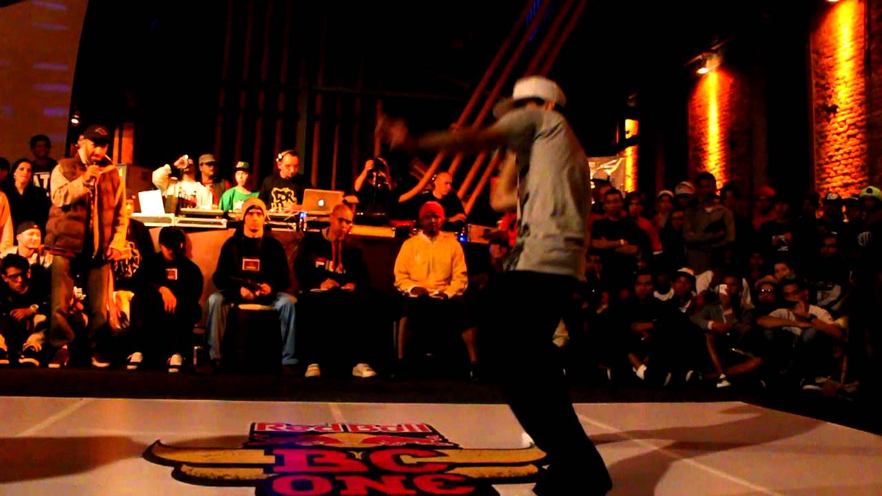 For Fun Party (BC One Cypher) - 3D (Back Spin Crew) vs  Puber (Street Breakers Crew)