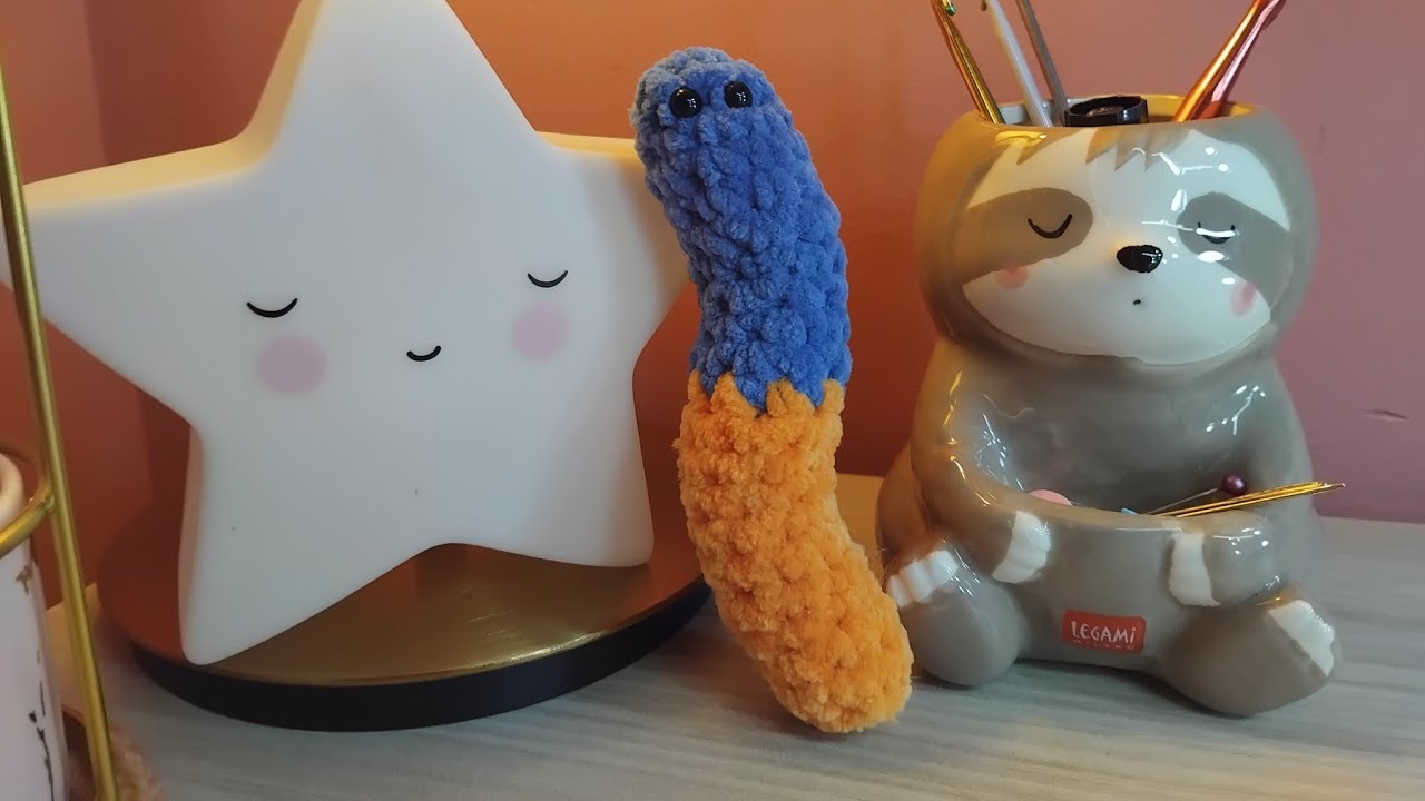 Gummy worm tutorial(NOT COPPIED sry i forgot my intro)