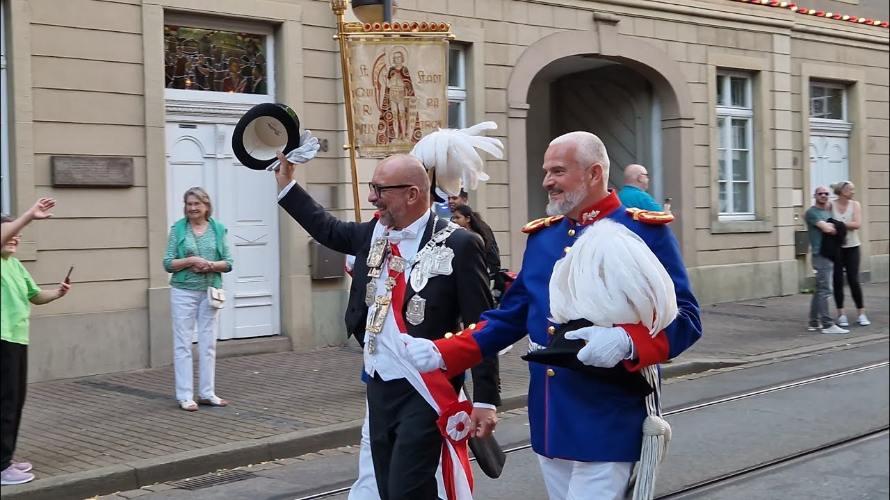 Krönungszug 2024 in Neuss