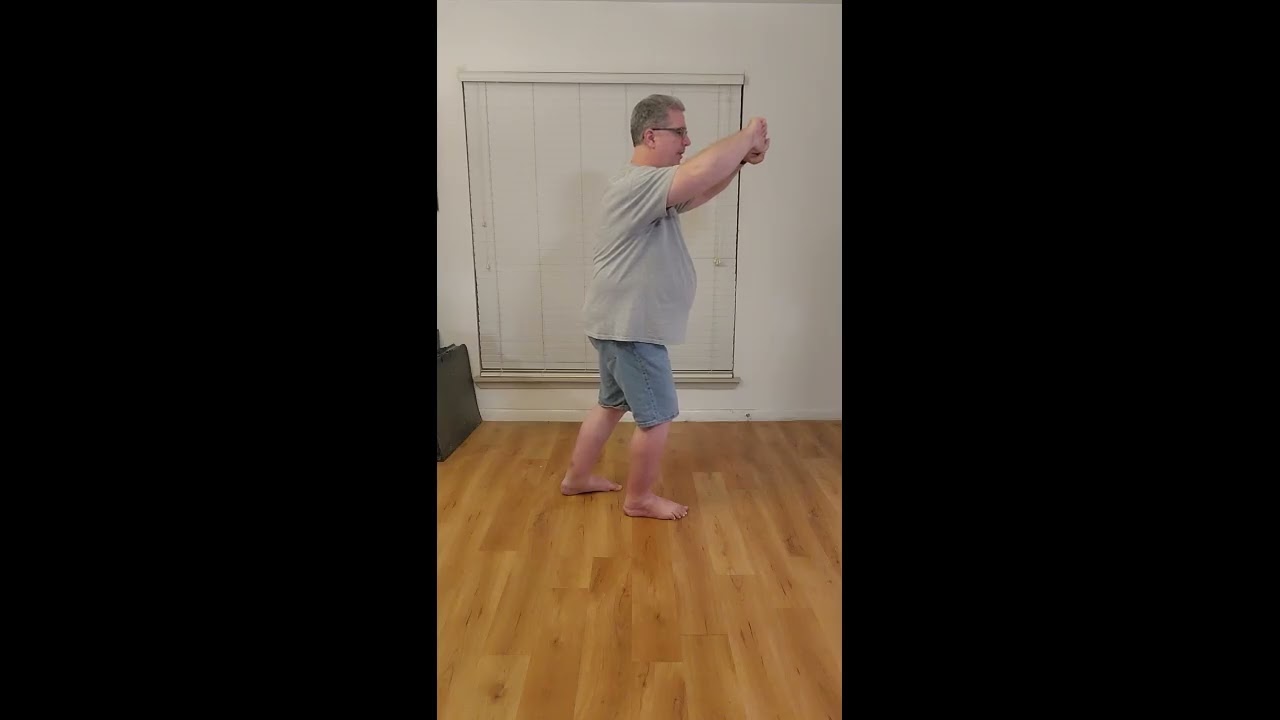 040 Turn Body, Double Kicking