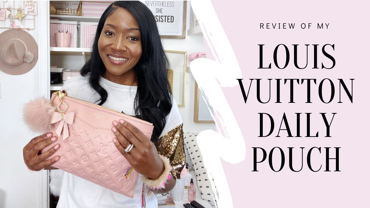 Louis Vuitton DAILY POUCH | What can fit inside