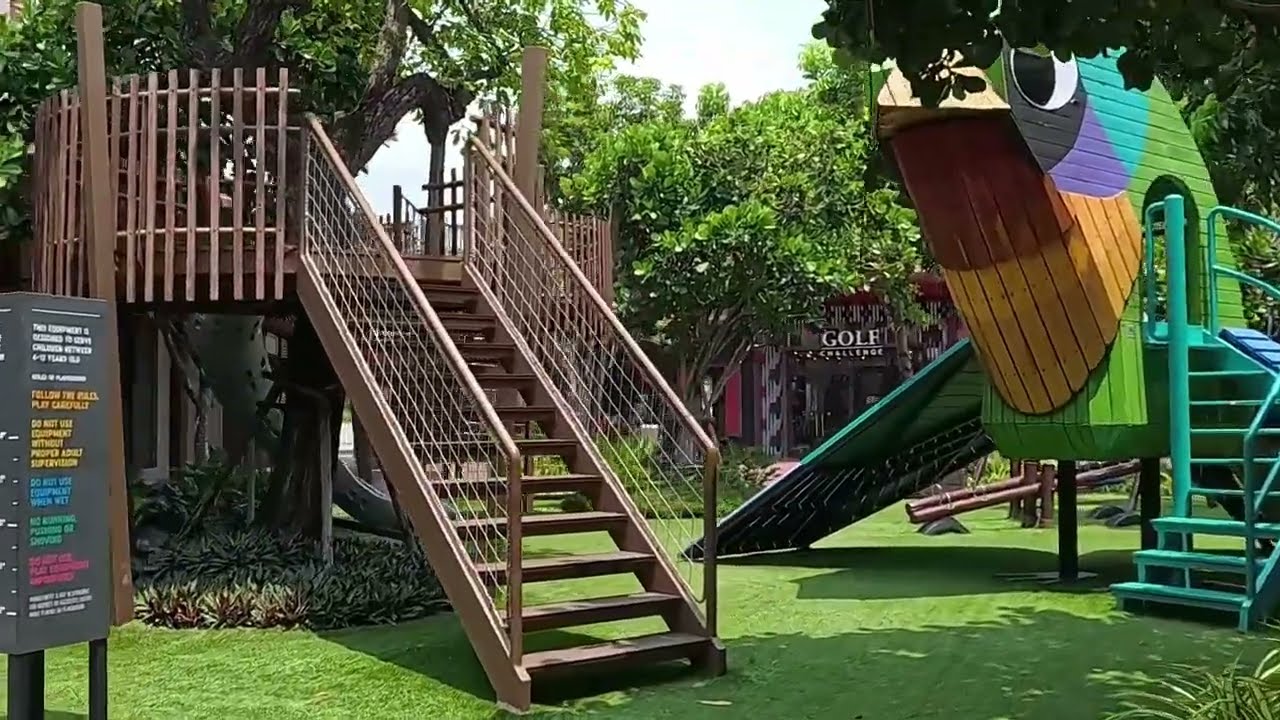 Central Village Outlet Store Walking Tour