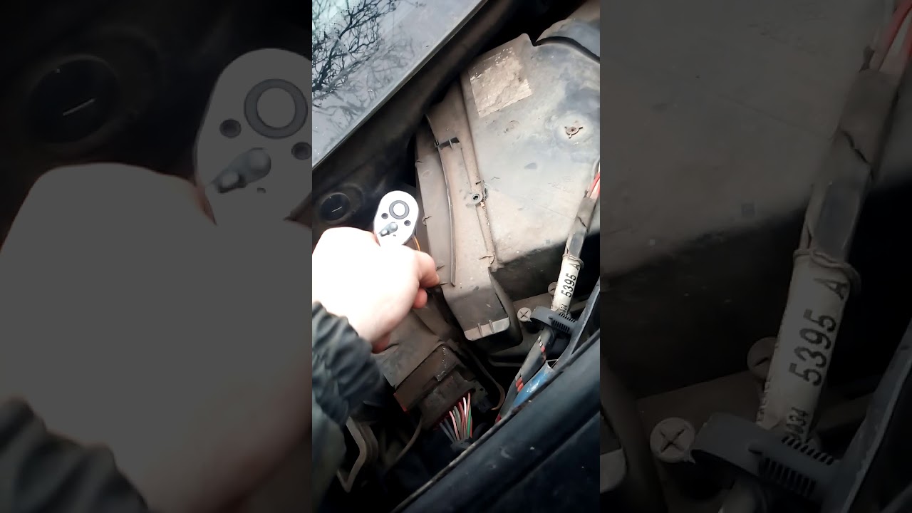 Замена фильтра салона Renault kangoo 1